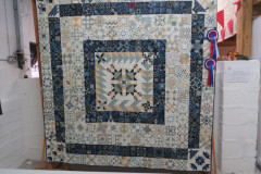 365-Day-Challenge-Quilt-Melody-Collier.-Quilted-by-Sandy-Chandler-SWQ-Traditional-Quilt-Winner-2022
